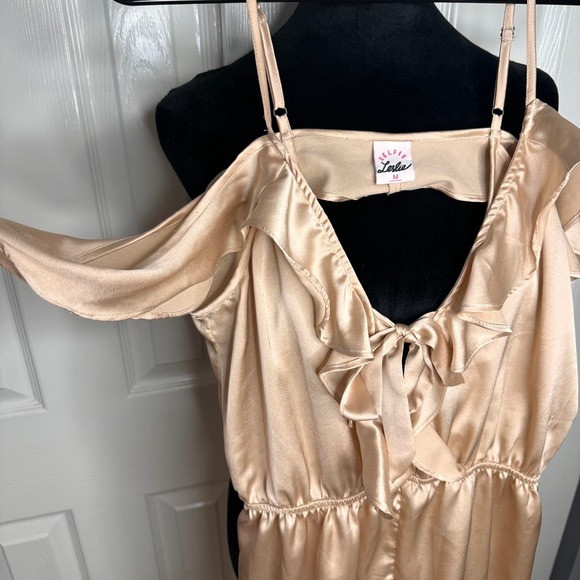 SZ MED-Selfie Leslie Ruffled Romper-champagne color - Picture 4 of 8